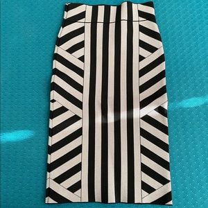 COPY - BCBG power skirt